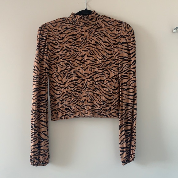 Tops - Tiger print long sleeve top